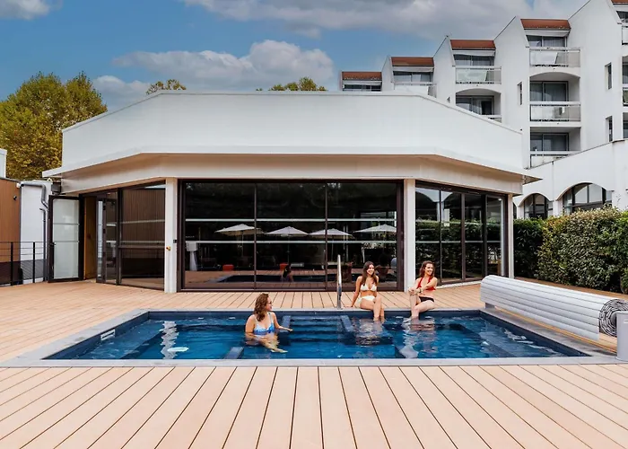 Mercure Aix-Les-Bains Domaine De Marlioz Hotel & Spa